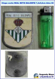 CHAPA-COCHE-REAL-BETIS-BALONPIE-ANOS-60.jpg